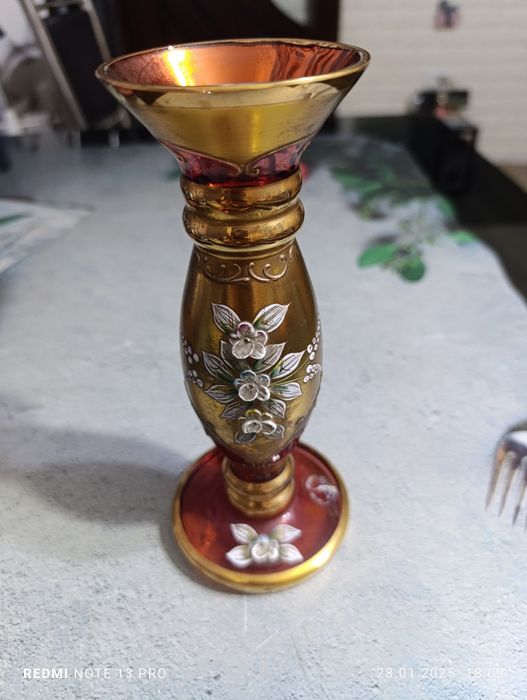 Ваза Богемия Чехословакия  500000 сум