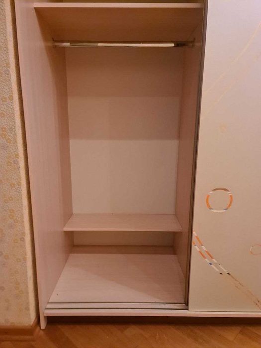 Продам шкаф купе.