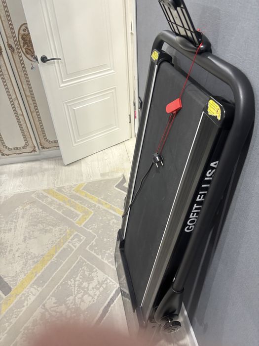 Продам беговую дорожку