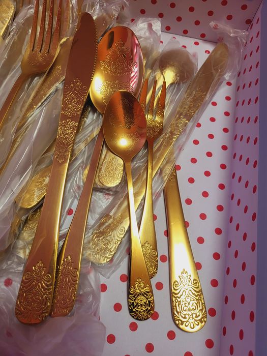 Прибори за хранене