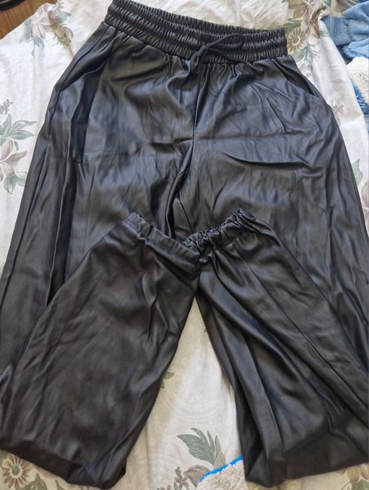 брюки из эко кожи