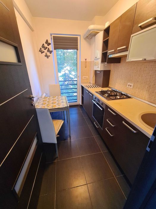 proprietar, 2 camere de inchiriat, centrala, ac, bloc 2014, Brancoveanu la 6 min de mers pana la metrou/parc/amfiteatru UMFDC. posibilitate parcare