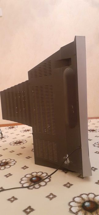 LG Телевизор сатылды