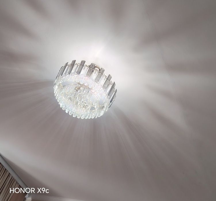 Люстры в отличном состоянии