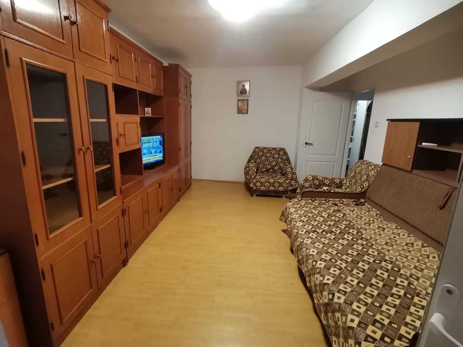 Apartament cu 2 camere de inchiriat