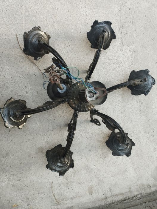 Продам каркас от люстры