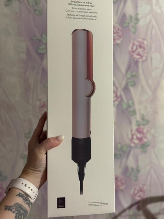 Фен Dyson airstrait