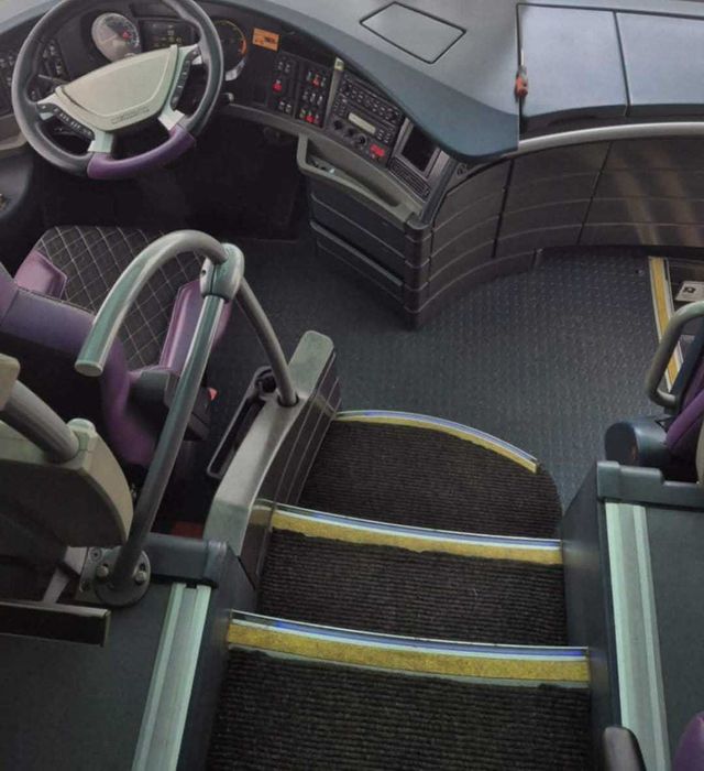 Vând Autocar Neoplan Starliner