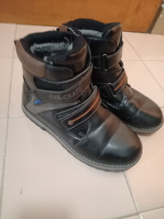 Боти за момче 37