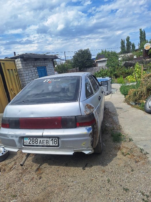 Продам ваз 2112 на ходу