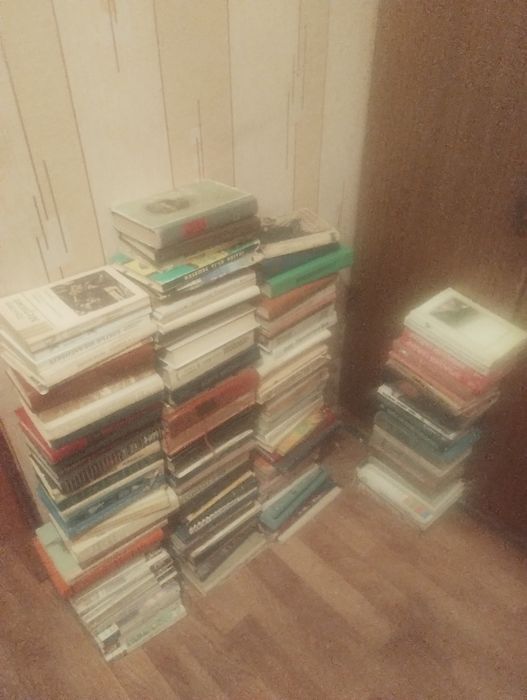 Книги старые дешёвые