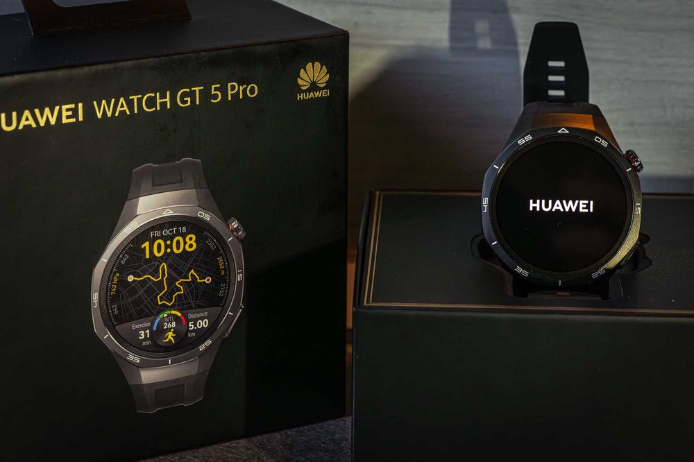 Huawei Nova 12S и Huawei watch GT5 Pro