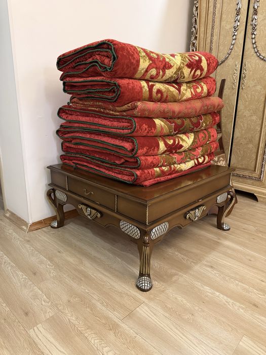 Диван с креслами