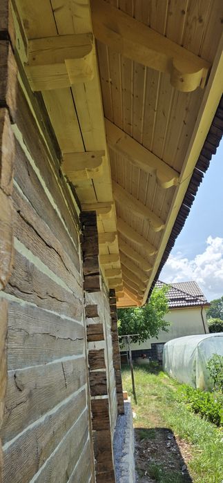 Construim case traditionale din lemn