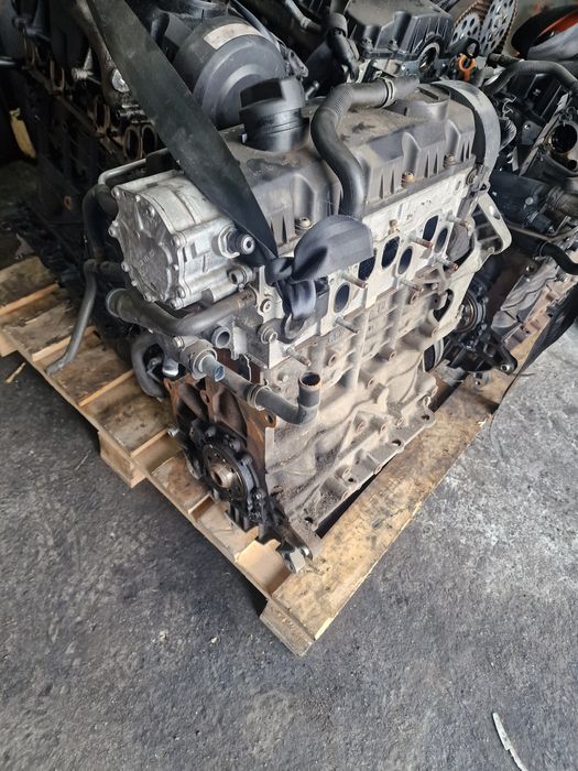 Motor injector 2.0 sdi bst vw caddy golf 5 passat b6 a3 leon toledo