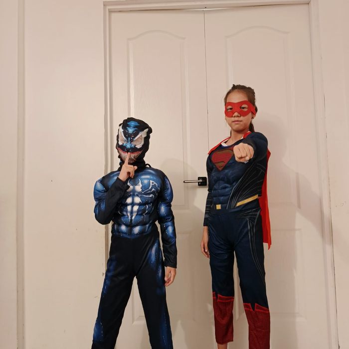 На прокат разные костюмы от 2 лет до 12