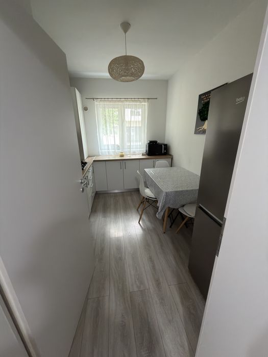 Garsonieră modernă 42 mp | Mobilată și utilată complet | Încălzire în pardoseală | Parcare proprie | Parter | Șelimbăr