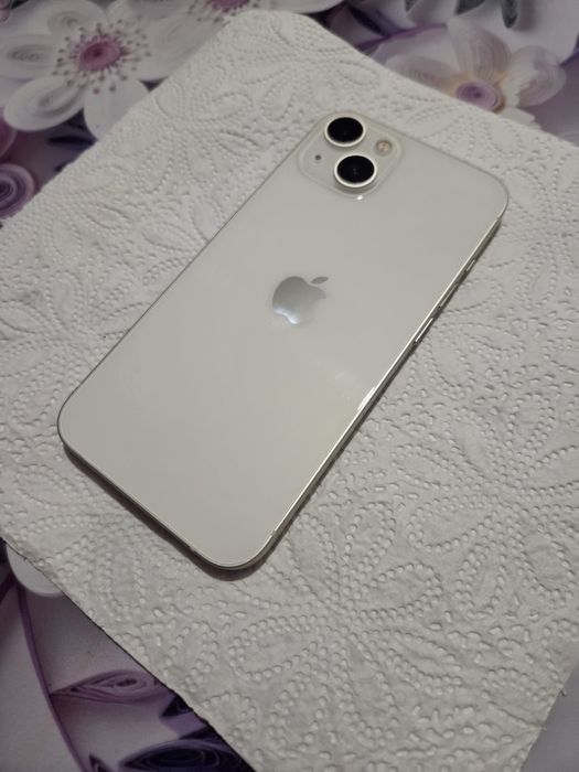 Iphone 13 white