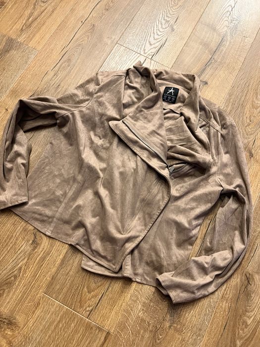 Различни якета/ бомбъри