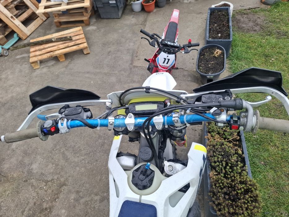 Vamd sau schimb cu atw  huzvarna te 300i 2022