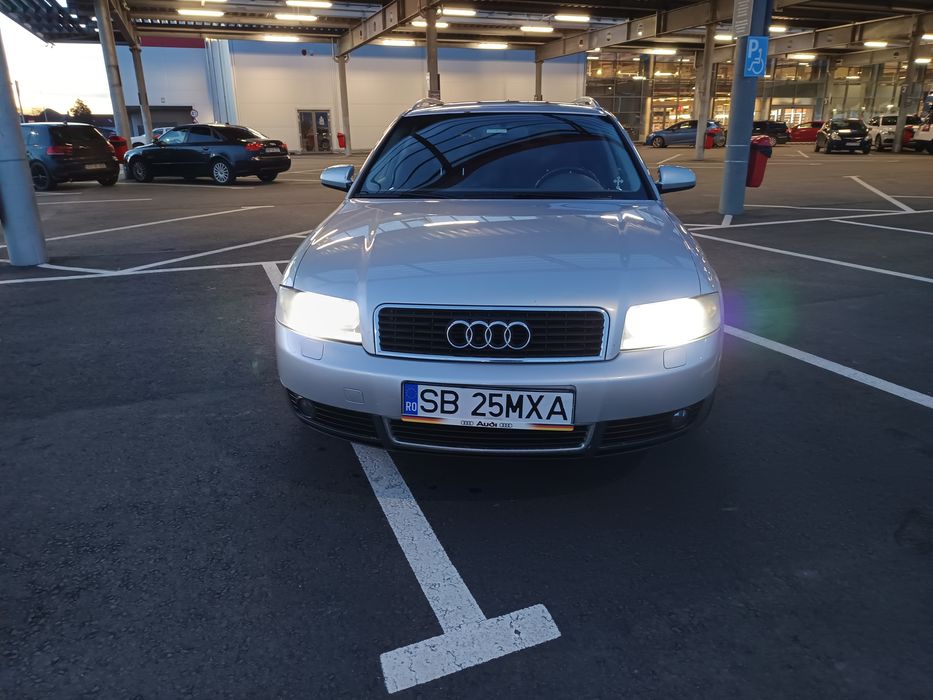 Vând Audi A4 B6 2002 1.9.AWX 131cp