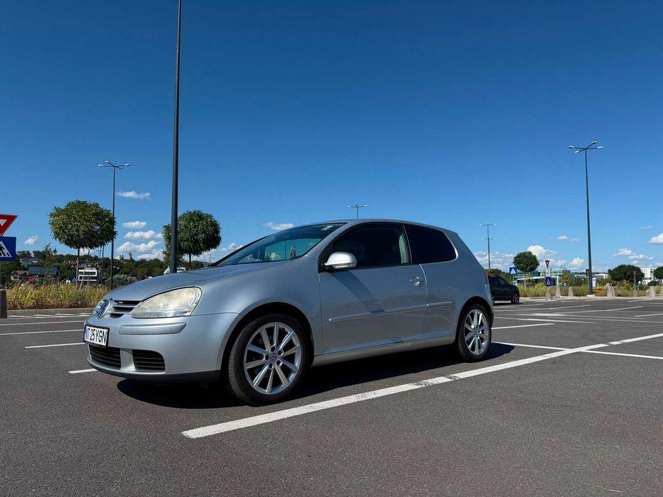 VW Golf 5 - 3 usi 1.9tdi
