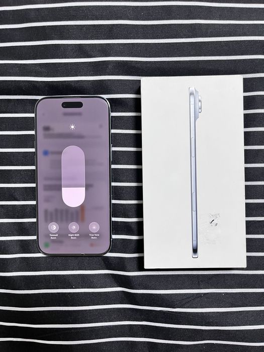 iPhone air 256gb белый цвет
