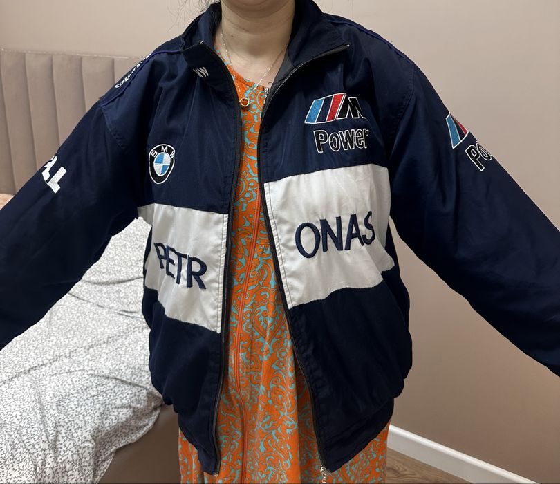 Продается мужская куртка