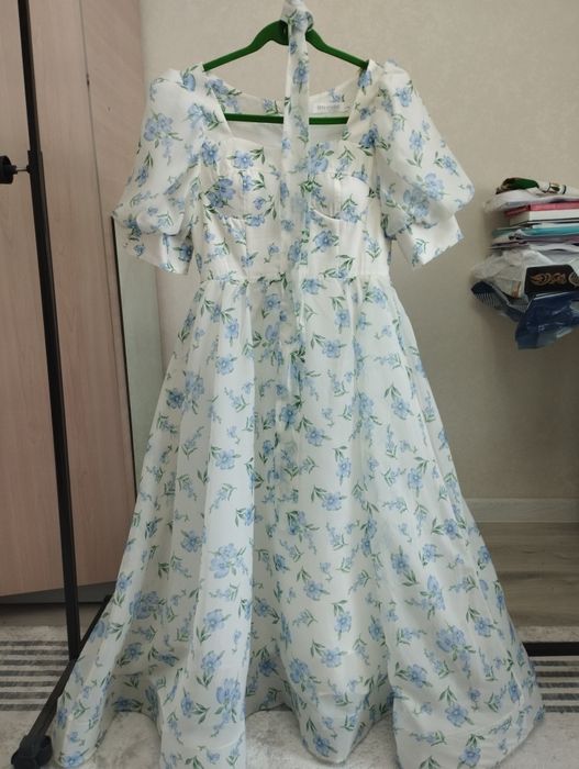 нарядное платье на той