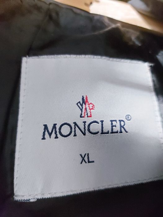 Мъжка грейка / елек Moncler – Черен цвят – Размер XL