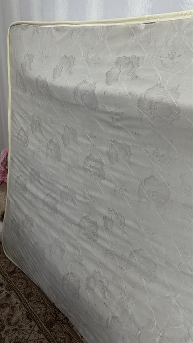 Продаётся матрас