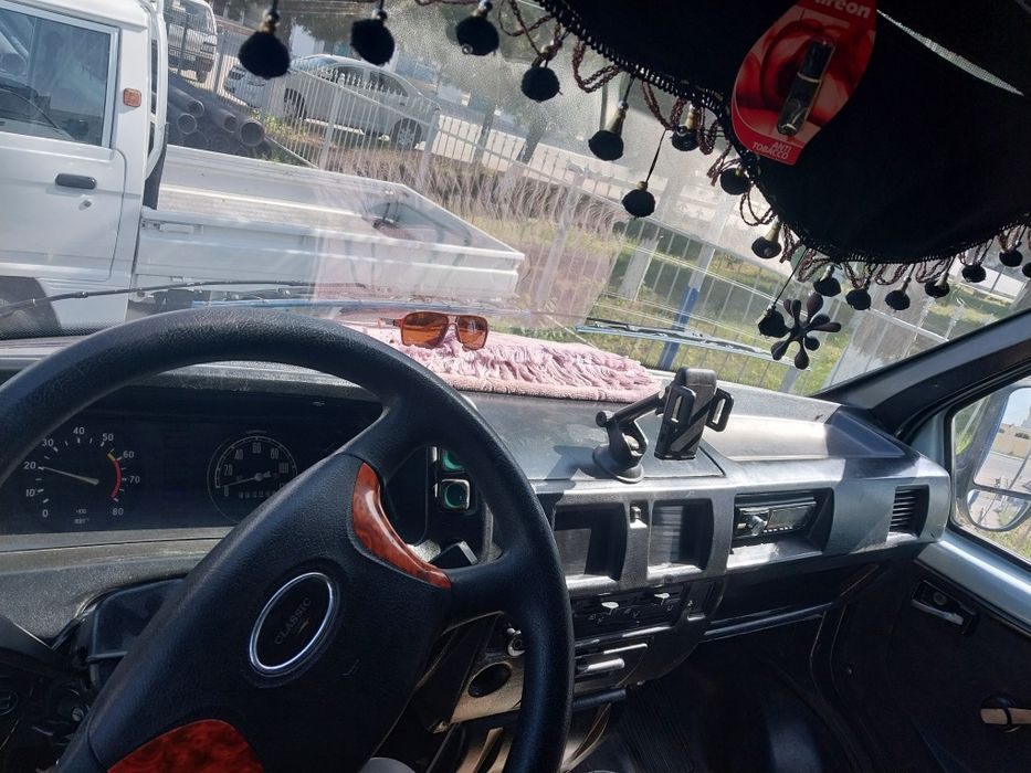 Gazel bartavoy sotiladi