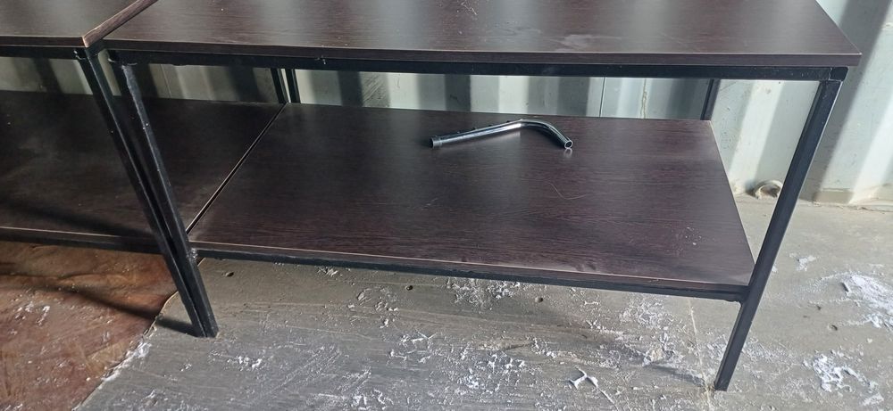 Продам стол железный