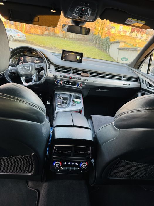 Audi Q7 2017 S line