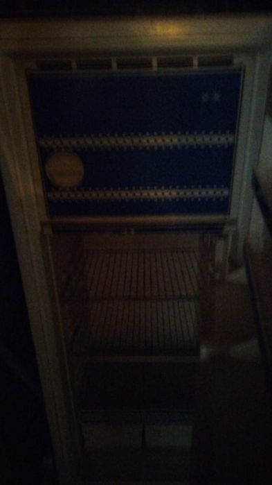 Продам б/у холодильник