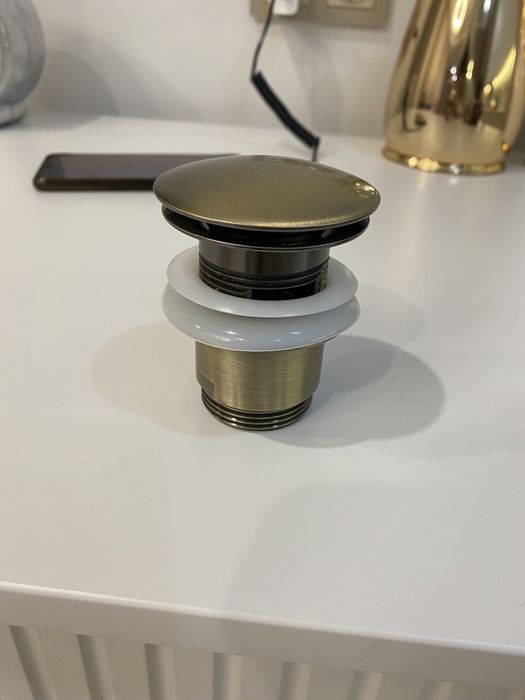 Донный клапан