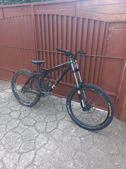 Vând bicicleta merida umf freddy 2