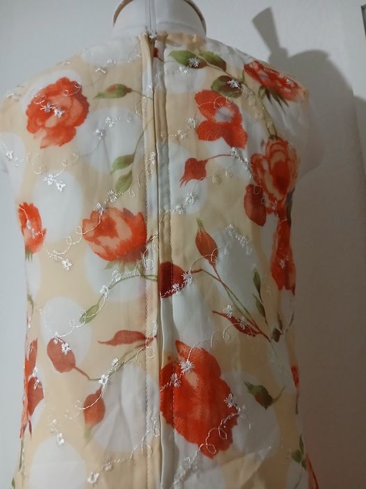 Рокля размер 128