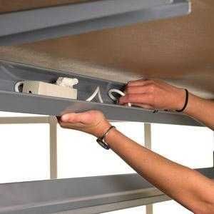 Височинно регулируемо бюро