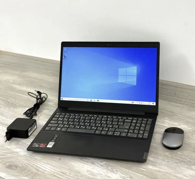 Продам ноутбук в отличном состоянии