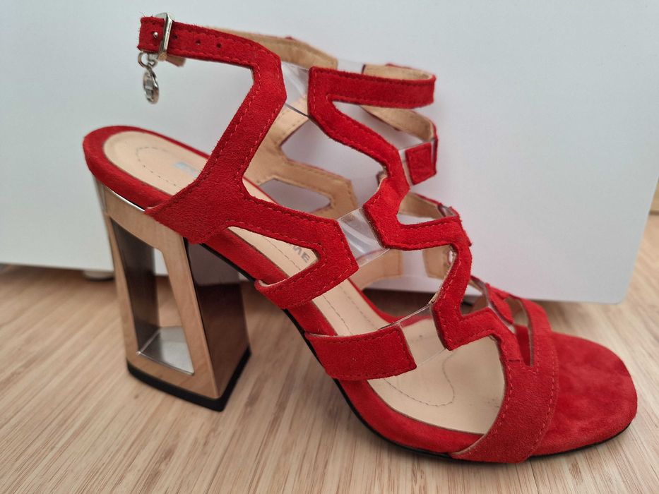 Sandale piele Solo Femme rosu 37