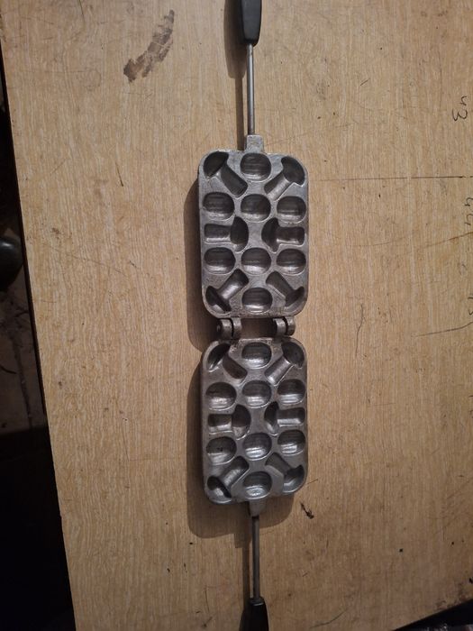 Продам вафельницы