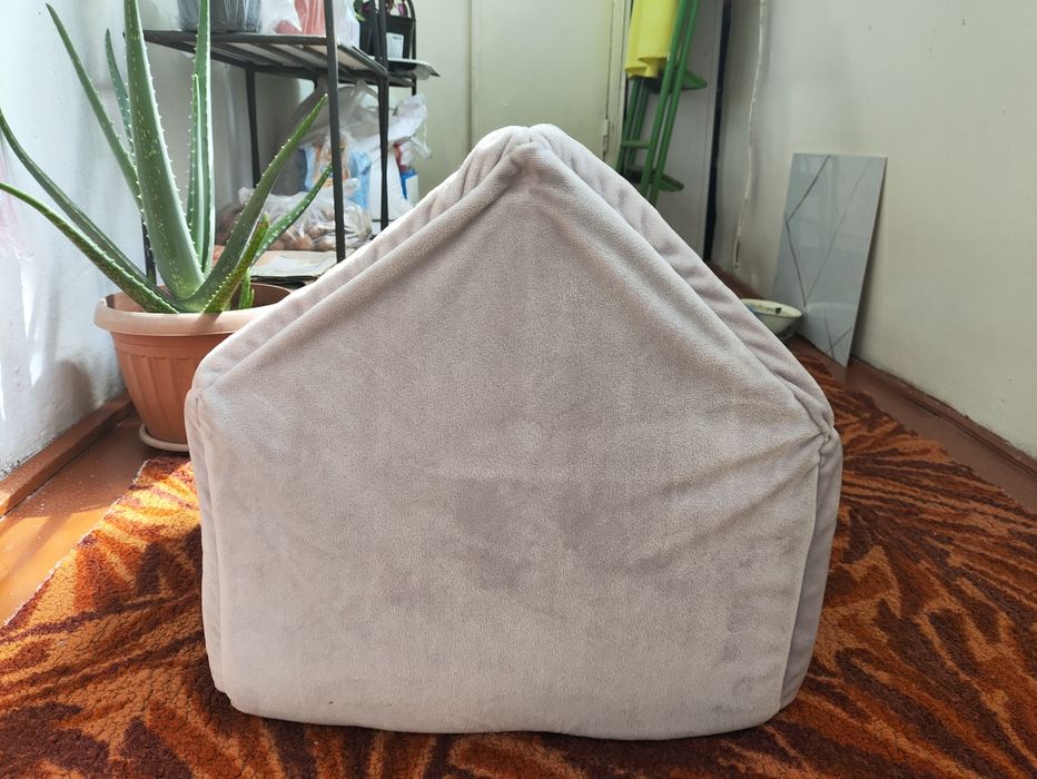 Продам домик для кошки