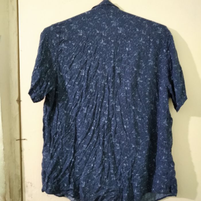 Продам фирменные шорты рубашки.