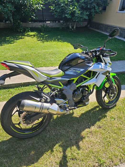 moto Kawasaki Z 125