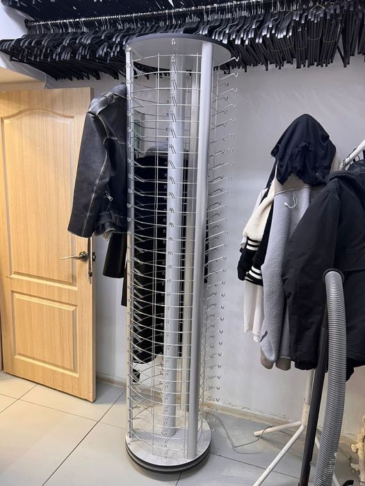 Стойка для очков