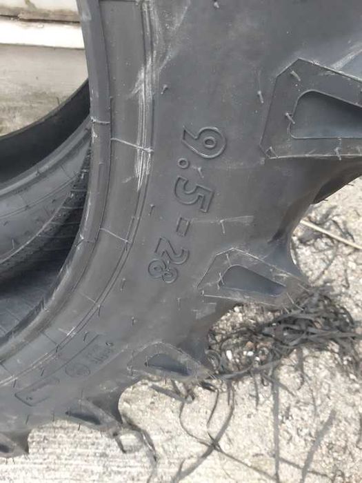 Cauciucuri noi agricole BKT 9.5-28 Livrare rapida GARANTIE