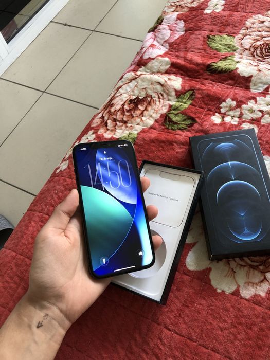 Проадётся iphone 12 pro max