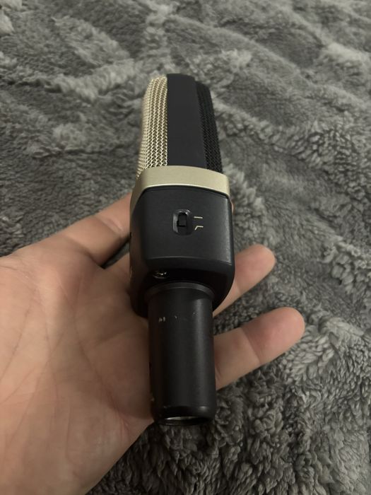 Tablou cu microfon Akg c314 ( nu shure dynacord )