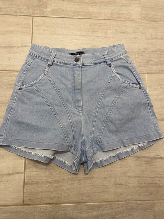 Къси панталонки Alessa Алеса размер S